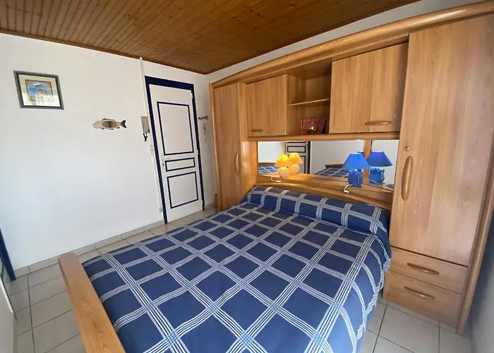 Apartamento 4 Pers. à Fouras, Proche Avec Cour Ensoleillée Et Stationnement - Fr-1-709-37